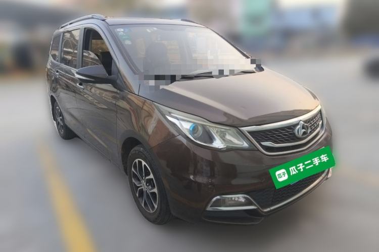 Used CHANGAN KAICHENG Oushang A600 2016 1.5L Manual Luxury 7-Seater Front Right 45 Deg
