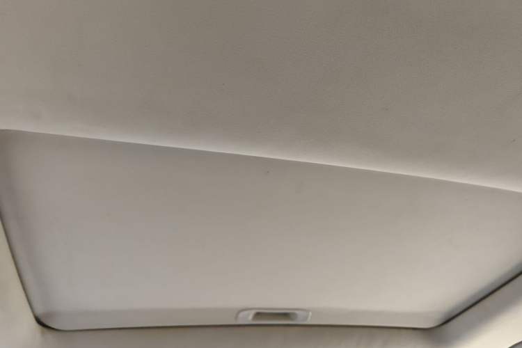 Used CHANGAN KAICHENG Oushang A600 2016 1.5L Manual Luxury 7-Seater Headliner