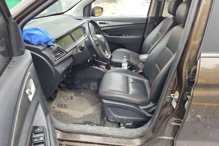 Used CHANGAN KAICHENG Oushang A600 2016 1.5L Manual Luxury 7-Seater Left Front Seat
