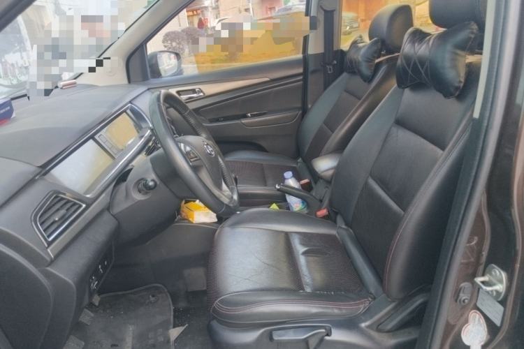 Used CHANGAN KAICHENG Oushang A600 2016 1.5L Manual Luxury 7-Seater Left Front Seat