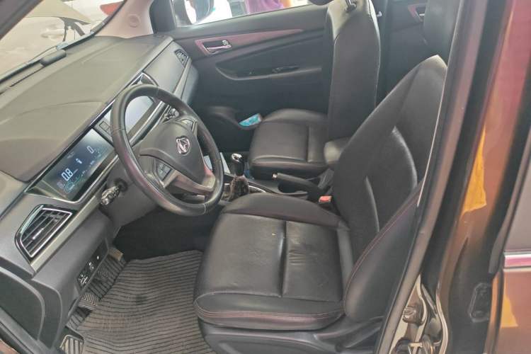 Used CHANGAN KAICHENG Oushang A600 2016 1.5L Manual Luxury 7-Seater Left Front Seat