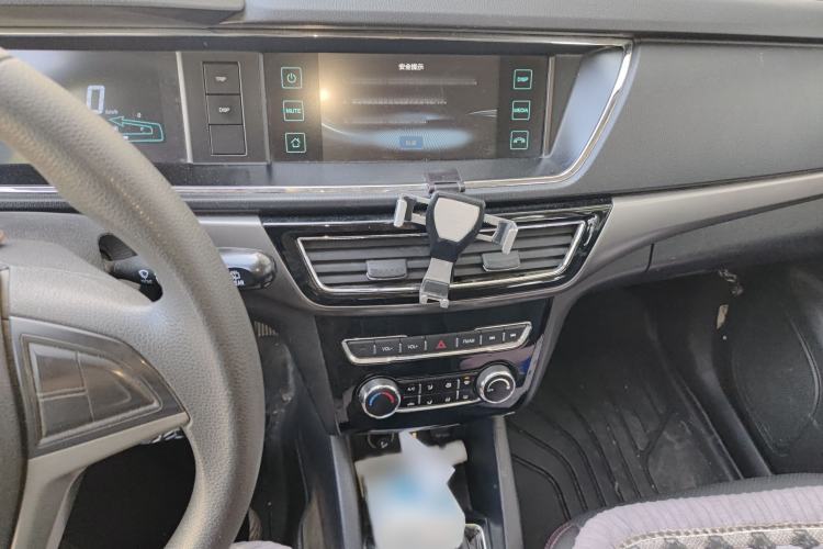 Used CHANGAN KAICHENG Oushang A600 2016 1.5L Manual Elite 7-Seater Audio And AC Panel