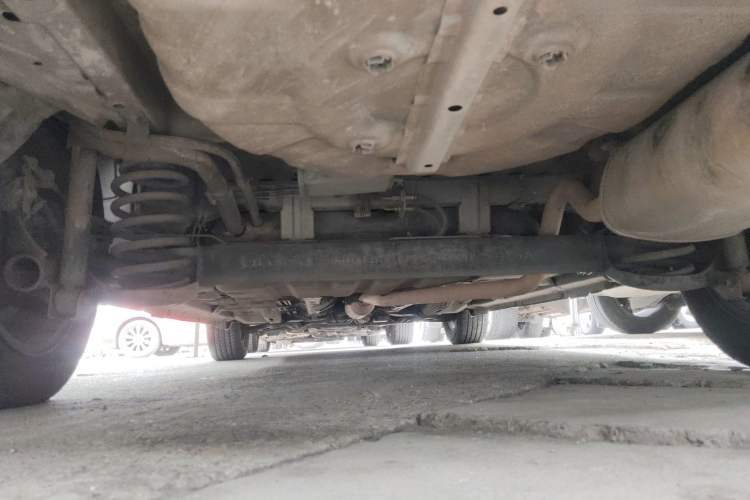 Used CHANGAN KAICHENG Oushang A600 2016 1.5L Manual Elite 7-Seater Chassis Rear