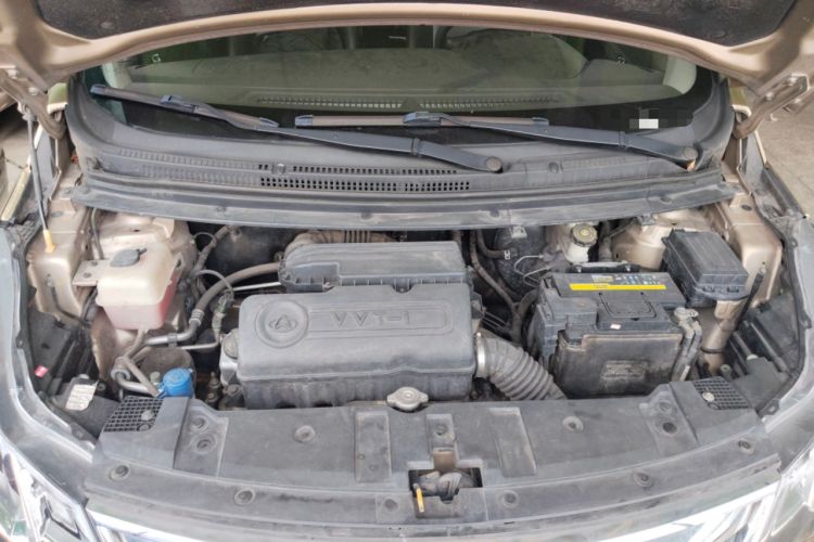 Used CHANGAN KAICHENG Oushang A600 2016 1.5L Manual Elite 7-Seater Engine Bay