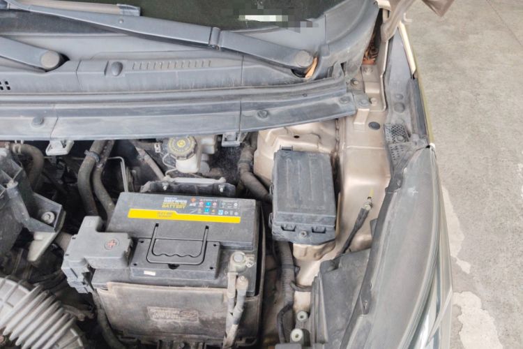 Used CHANGAN KAICHENG Oushang A600 2016 1.5L Manual Elite 7-Seater Engine Bay Left