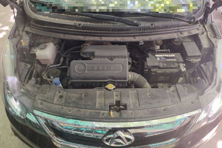 Used CHANGAN KAICHENG Oushang A600 2016 1.5L Manual Luxury 7-Seater Engine Bay