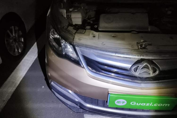 Used CHANGAN KAICHENG Oushang A600 2016 1.5L Manual Luxury 6-Seater Exterior 6