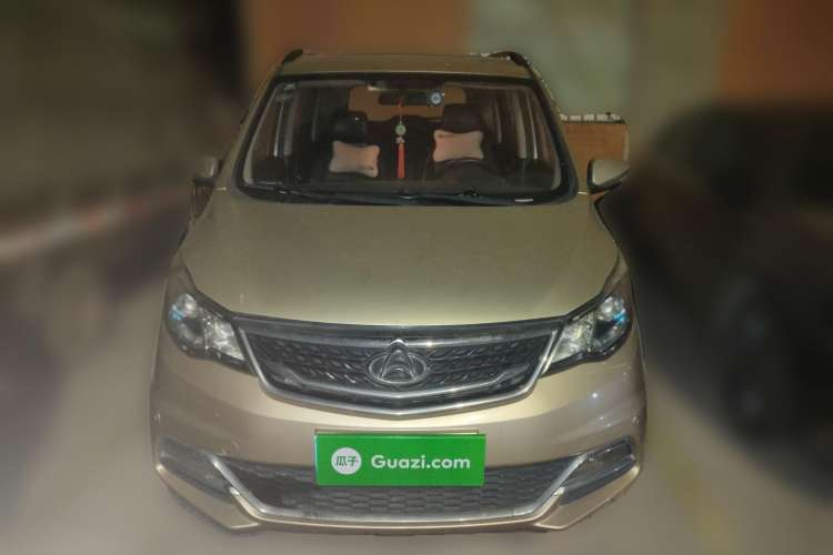 Used CHANGAN KAICHENG Oushang A600 2016 1.5L Manual Luxury 7-Seater Front