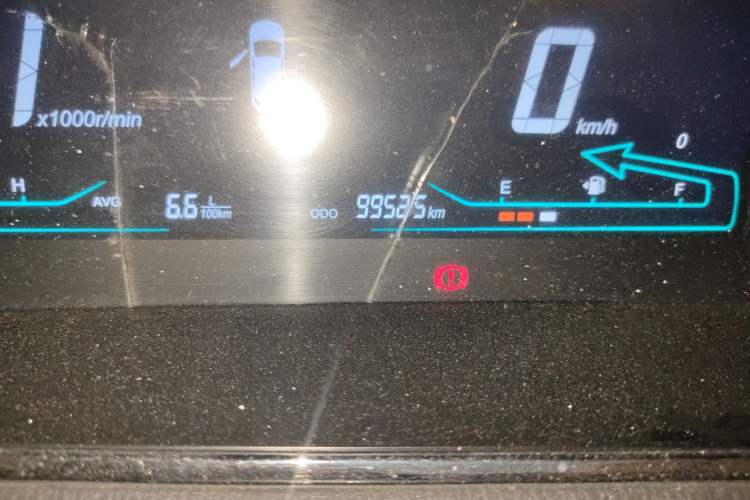 Used CHANGAN KAICHENG Oushang A600 2016 1.5L Manual Luxury 7-Seater Odometer Close Up