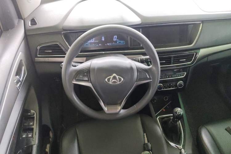 Used CHANGAN KAICHENG Oushang A600 2016 1.5L Manual Elite 7-Seater Steering Wheel