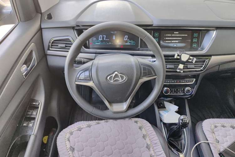 Used CHANGAN KAICHENG Oushang A600 2016 1.5L Manual Elite 7-Seater Steering Wheel