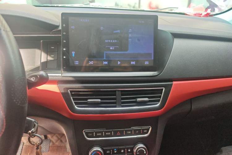 Used CHANGAN KAICHENG Oushang A600 2016 1.5L Manual Standard 7-Seater Audio And AC Panel