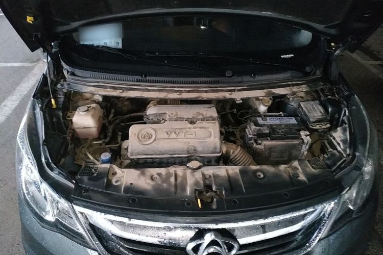 Used CHANGAN KAICHENG Oushang A600 2016 1.5L Manual Luxury 7-Seater Engine Bay