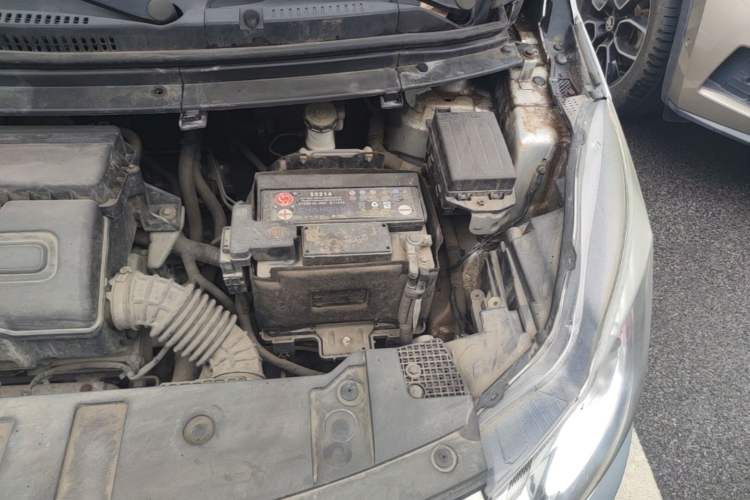 Used CHANGAN KAICHENG Oushang A600 2016 1.5L Manual Elite 7-Seater Engine Bay Left