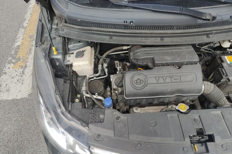Used CHANGAN KAICHENG Oushang A600 2016 1.5L Manual Luxury 7-Seater Engine Bay Right