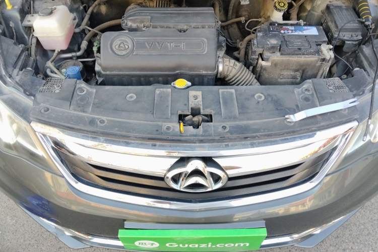Used CHANGAN KAICHENG Oushang A600 2016 1.5L Manual Luxury 7-Seater Engine Bay