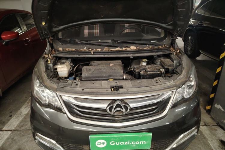 Used CHANGAN KAICHENG Oushang A600 2016 1.5L Manual Luxury 7-Seater Engine Bay