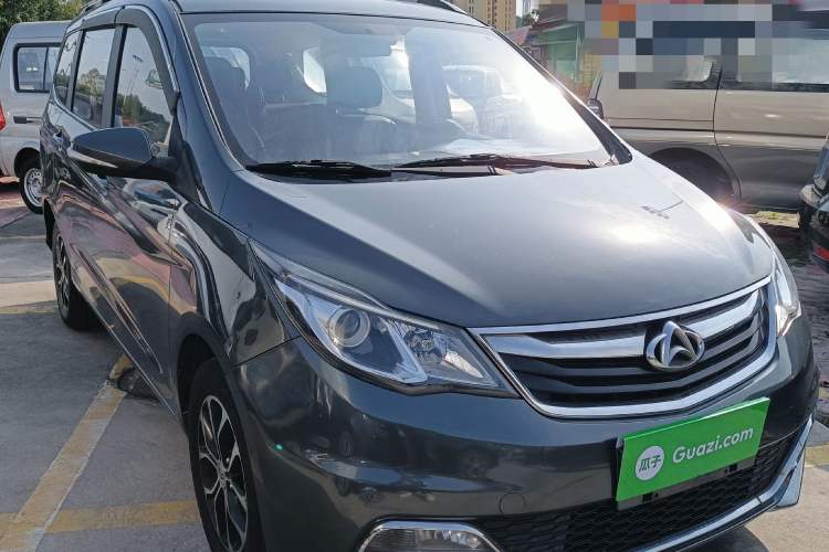 Used CHANGAN KAICHENG Oushang A600 2016 1.5L Manual Luxury 7-Seater Exterior 1