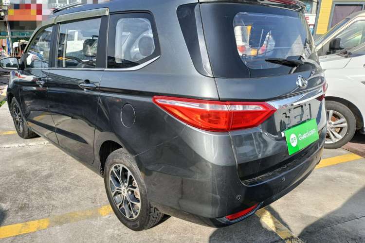 Used CHANGAN KAICHENG Oushang A600 2016 1.5L Manual Luxury 7-Seater Exterior 2
