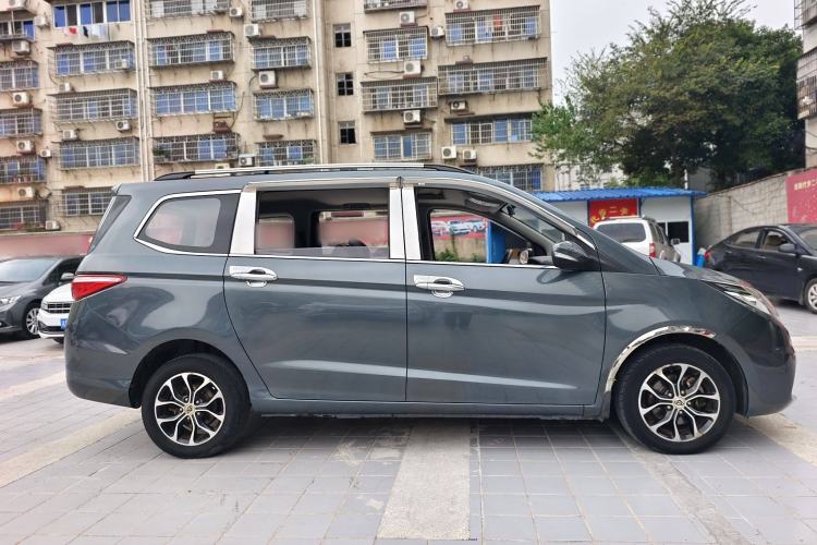 Used CHANGAN KAICHENG Oushang A600 2016 1.5L Manual Luxury 7-Seater Exterior 4