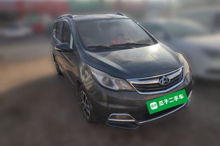 Used CHANGAN KAICHENG Oushang A600 2016 1.5L Manual Luxury 7-Seater Front Right 45 Deg