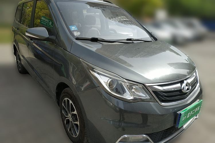 Used CHANGAN KAICHENG Oushang A600 2016 1.5L Manual Luxury 7-Seater Front Right 45 Deg