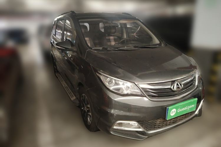 Used CHANGAN KAICHENG Oushang A600 2016 1.5L Manual Luxury 7-Seater Front Right 45 Deg