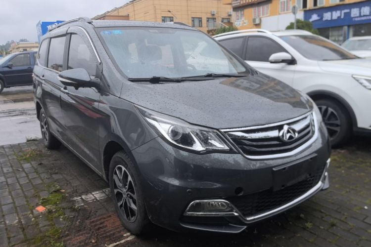 Used CHANGAN KAICHENG Oushang A600 2016 1.5L Manual Luxury 7-Seater Front Right 45 Deg