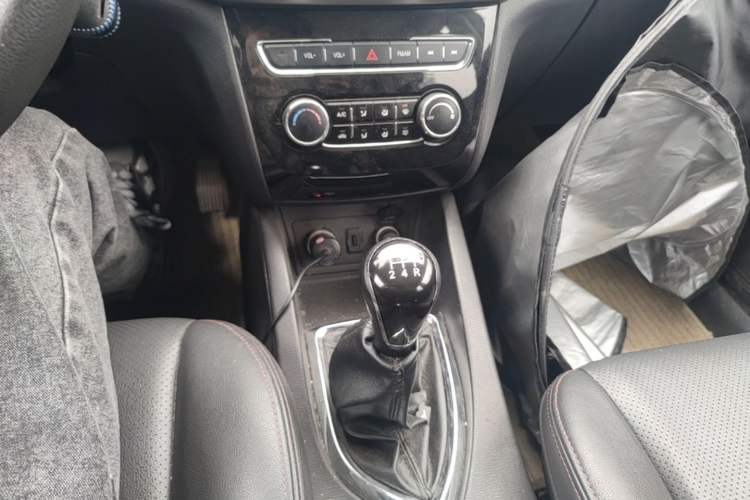 Used CHANGAN KAICHENG Oushang A600 2016 1.5L Manual Elite 7-Seater Gear Lever