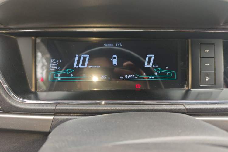 Used CHANGAN KAICHENG Oushang A600 2016 1.5L Manual Luxury 7-Seater Instrument Cluster