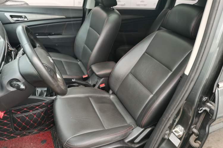 Used CHANGAN KAICHENG Oushang A600 2016 1.5L Manual Luxury 7-Seater Left Front Seat