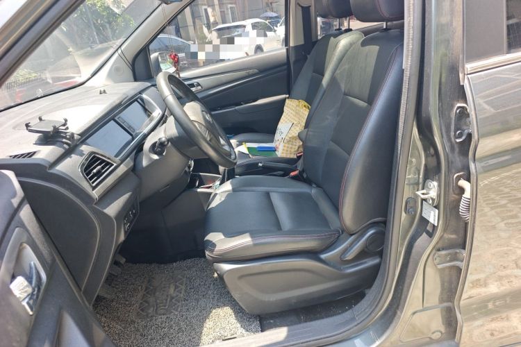 Used CHANGAN KAICHENG Oushang A600 2016 1.5L Manual Luxury 7-Seater Left Front Seat