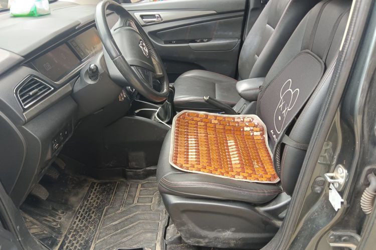 Used CHANGAN KAICHENG Oushang A600 2016 1.5L Manual Luxury 7-Seater Left Front Seat