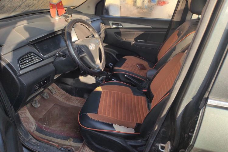 Used CHANGAN KAICHENG Oushang A600 2016 1.5L Manual Luxury 7-Seater Left Front Seat