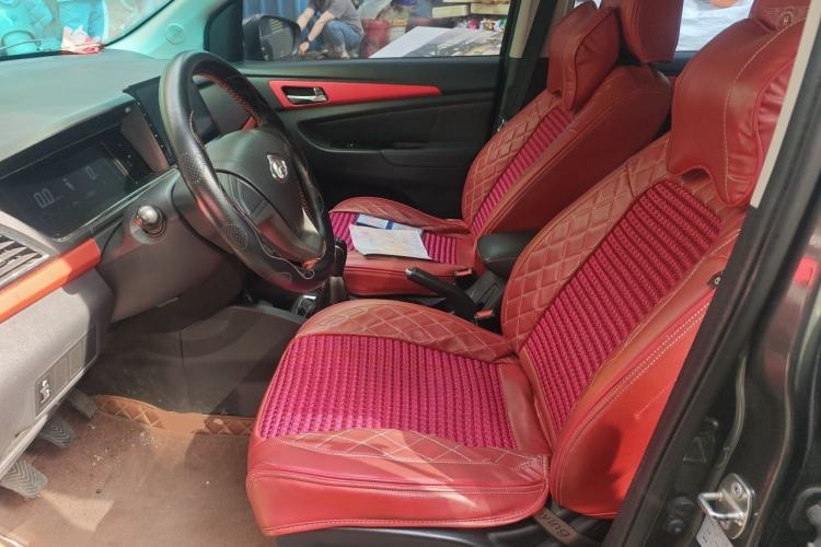 Used CHANGAN KAICHENG Oushang A600 2016 1.5L Manual Standard 7-Seater Left Front Seat