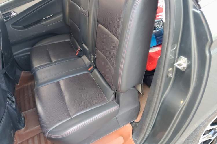 Used CHANGAN KAICHENG Oushang A600 2016 1.5L Manual Luxury 7-Seater Left Rear Seat