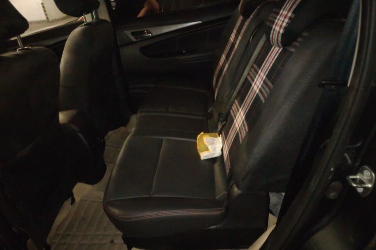 Used CHANGAN KAICHENG Oushang A600 2016 1.5L Manual Luxury 7-Seater Left Rear Seat