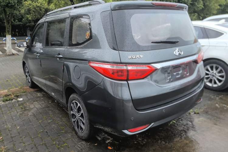 Used CHANGAN KAICHENG Oushang A600 2016 1.5L Manual Luxury 7-Seater Rear Left 45 Deg