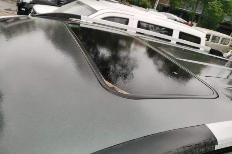 Used CHANGAN KAICHENG Oushang A600 2016 1.5L Manual Luxury 7-Seater Roof