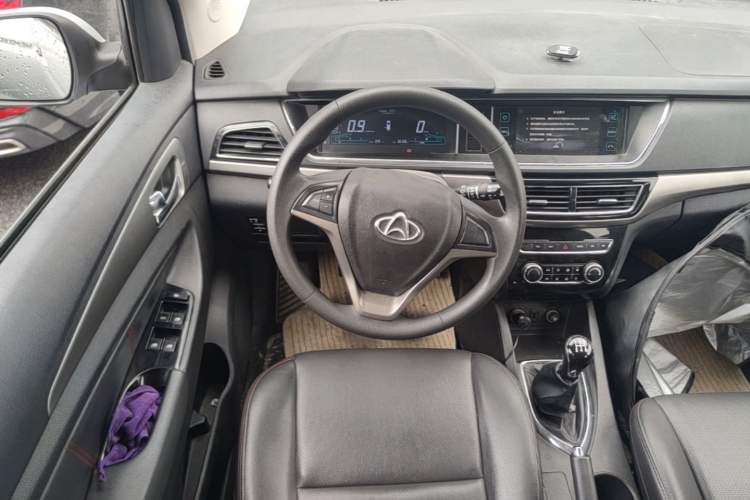 Used CHANGAN KAICHENG Oushang A600 2016 1.5L Manual Elite 7-Seater Steering Wheel