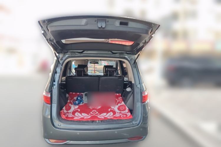 Used CHANGAN KAICHENG Oushang A600 2016 1.5L Manual Luxury 7-Seater Trunk