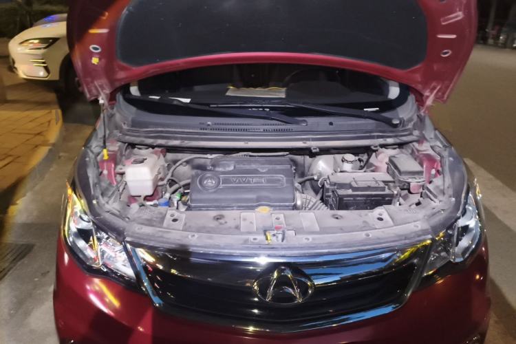 Used CHANGAN KAICHENG Oushang A600 2016 1.5L Manual Luxury 7-Seater Engine Bay