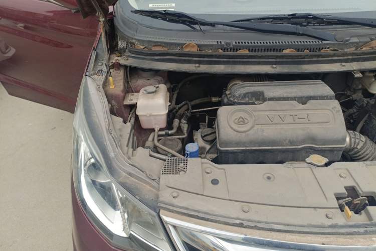 Used CHANGAN KAICHENG Oushang A600 2016 1.5L Manual Elite 7-Seater Engine Bay Right