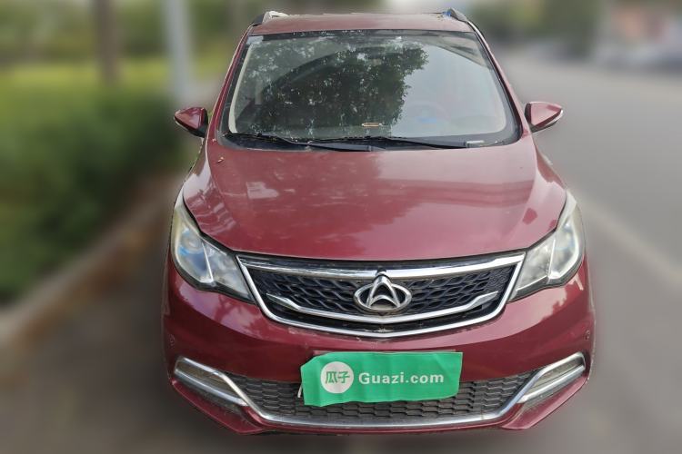 Used CHANGAN KAICHENG Oushang A600 2016 1.5L Manual Luxury 7-Seater Front