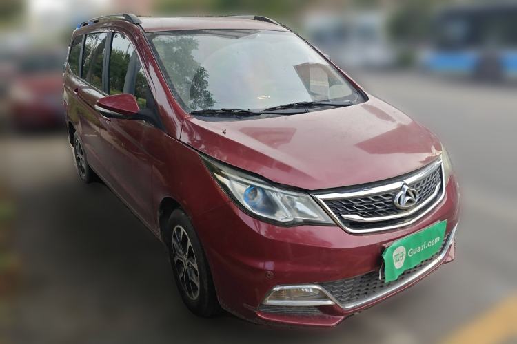 Used CHANGAN KAICHENG Oushang A600 2016 1.5L Manual Luxury 7-Seater Front Right 45 Deg