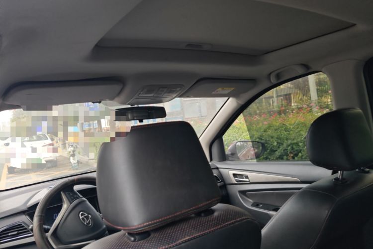 Used CHANGAN KAICHENG Oushang A600 2016 1.5L Manual Luxury 7-Seater Headliner