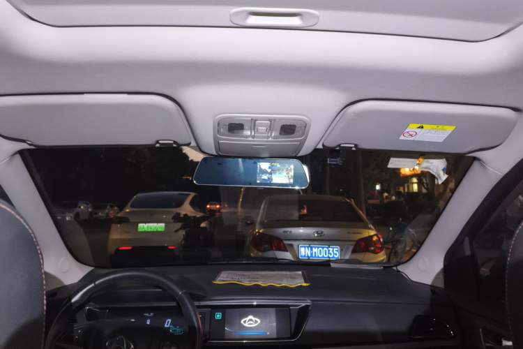 Used CHANGAN KAICHENG Oushang A600 2016 1.5L Manual Luxury 7-Seater Headliner