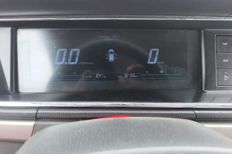 Used CHANGAN KAICHENG Oushang A600 2016 1.5L Manual Luxury 7-Seater Instrument Cluster