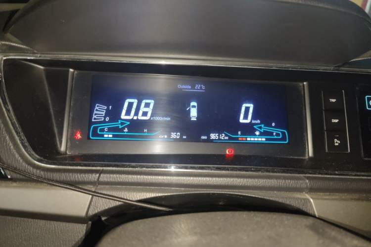 Used CHANGAN KAICHENG Oushang A600 2016 1.5L Manual Luxury 6-Seater Instrument Cluster