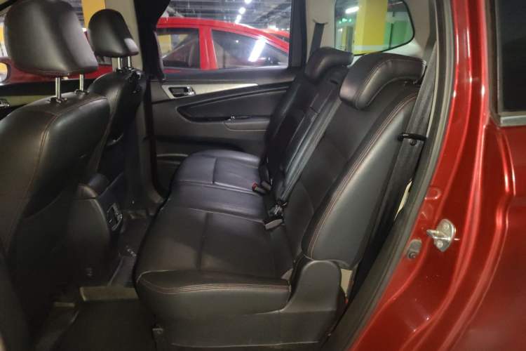 Used CHANGAN KAICHENG Oushang A600 2016 1.5L Manual Luxury 6-Seater Left Rear Seat